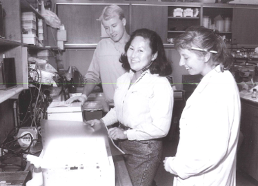 Dr. JoAnn Leong and her team during development of an IHNV vaccine.